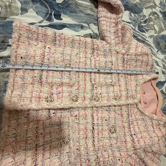 *NWT* Pink Tweed Women's Jacket with Metallic Thread & Fancy Buttons - Picture 6 of 11